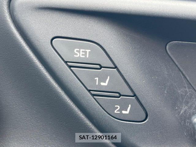 Toyota Crown Crossover 2024-03 8145618-8