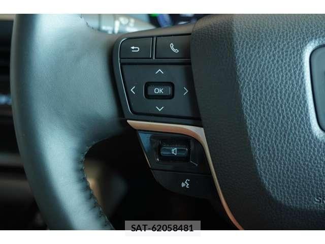 Toyota Crown Crossover 2023-02 8206989-22