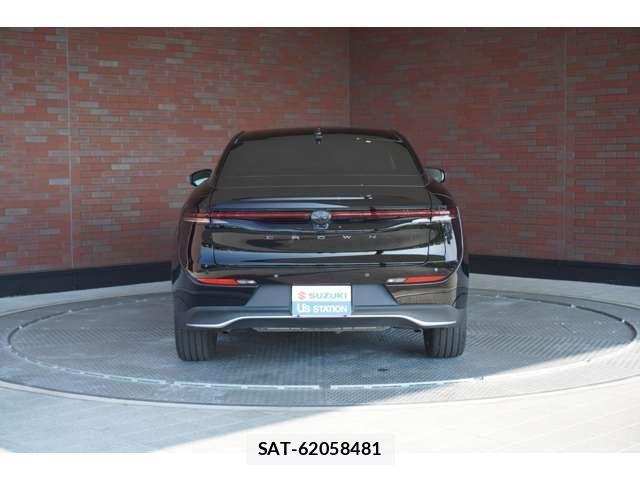 Toyota Crown Crossover 2023-02 8206989-2