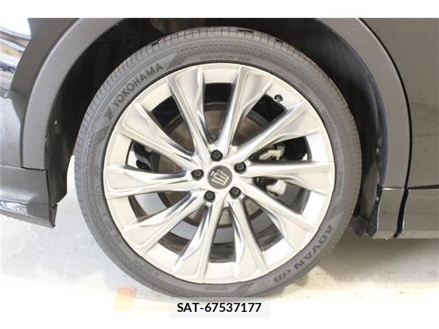 Toyota Crown Crossover 2023-01 8206999-23