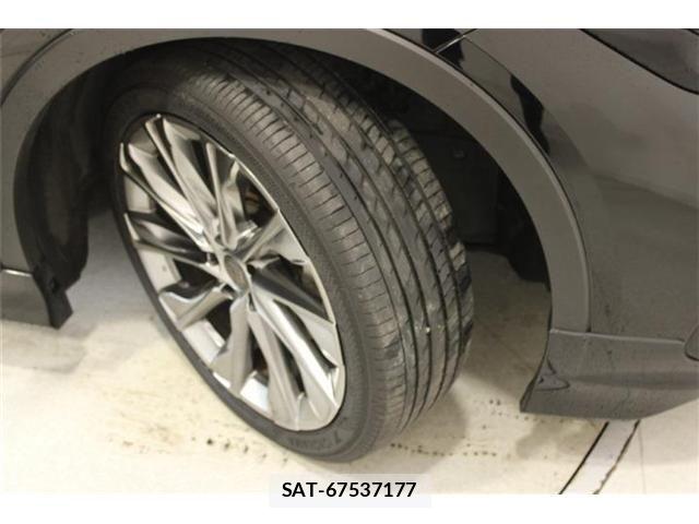 Toyota Crown Crossover 2023-01 8206999-28