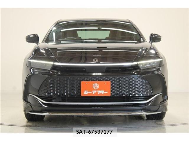 Toyota Crown Crossover 2023-01 8206999-7