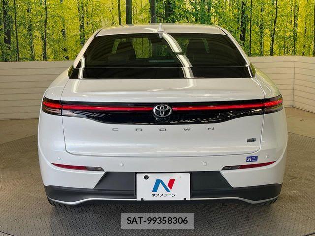 Toyota Crown Crossover 2023-04 8206986-14