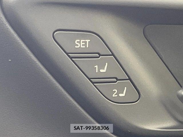 Toyota Crown Crossover 2023-04 8206986-6