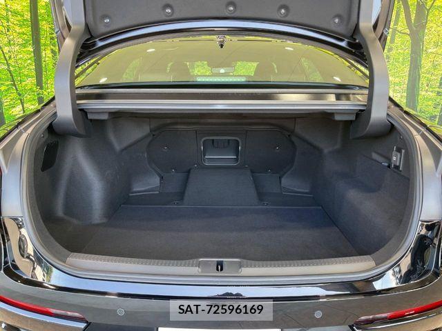 Toyota Crown Crossover 2023-02 8206987-9