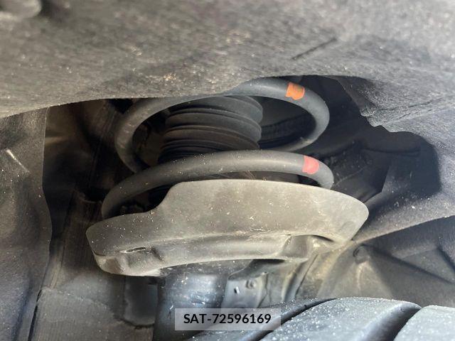 Toyota Crown Crossover 2023-02 8206987-19