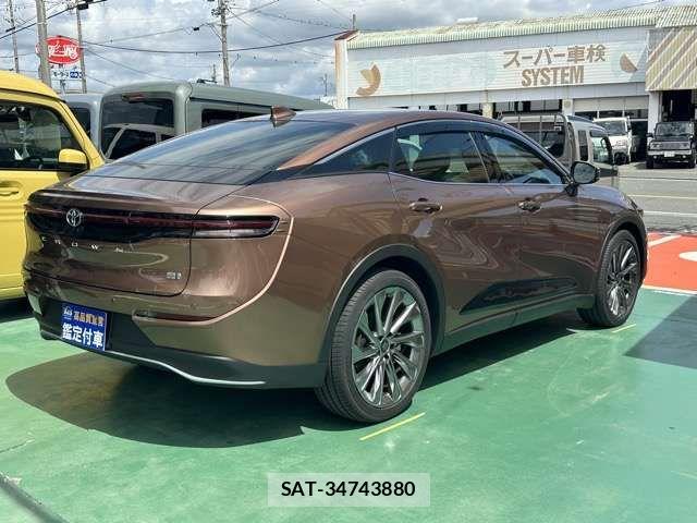 Toyota Crown Crossover 2023-12 8206998-15