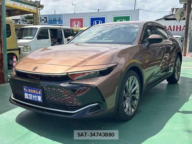 Toyota Crown Crossover 2023-12 8206998-2