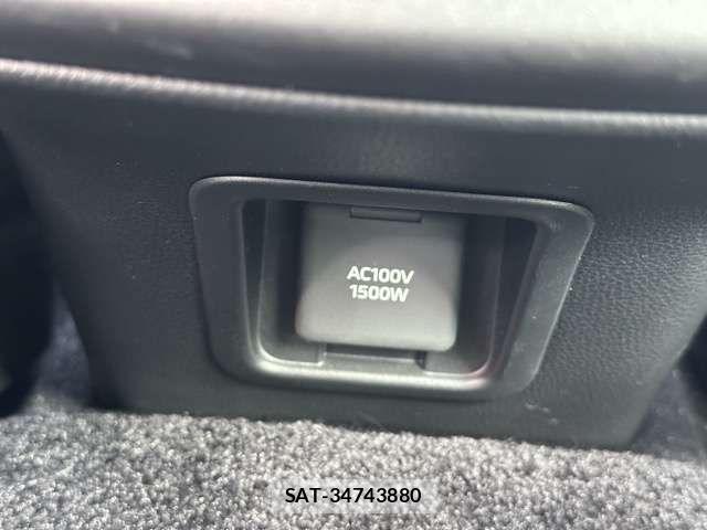 Toyota Crown Crossover 2023-12 8206998-7