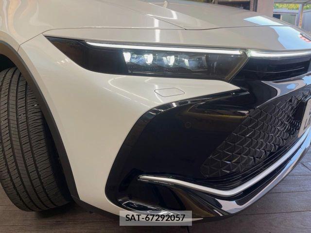 Toyota Crown Crossover 2024-02 8229364-11