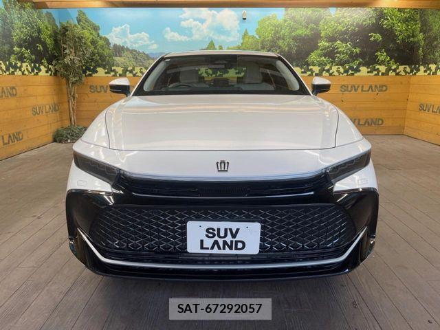 Toyota Crown Crossover 2024-02 8229364-13