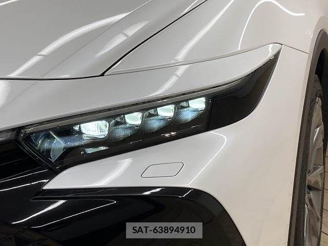 Toyota Crown Crossover 2023-08 8244893-19