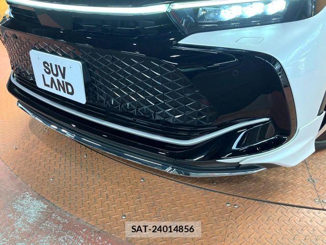 Toyota Crown Crossover 2023-07 8244892-2