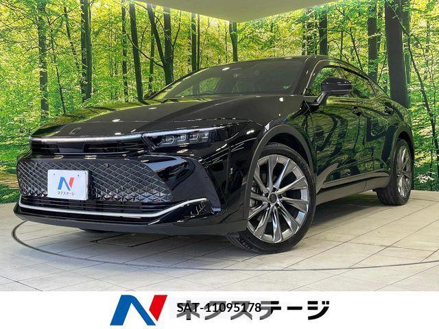 Toyota Crown Crossover 2023-11 8244898-0