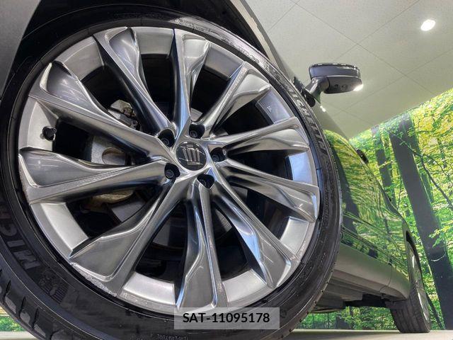 Toyota Crown Crossover 2023-11 8244898-12