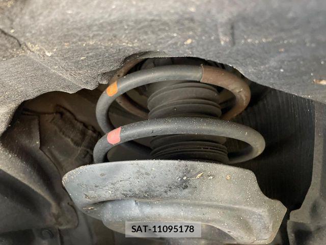 Toyota Crown Crossover 2023-11 8244898-19