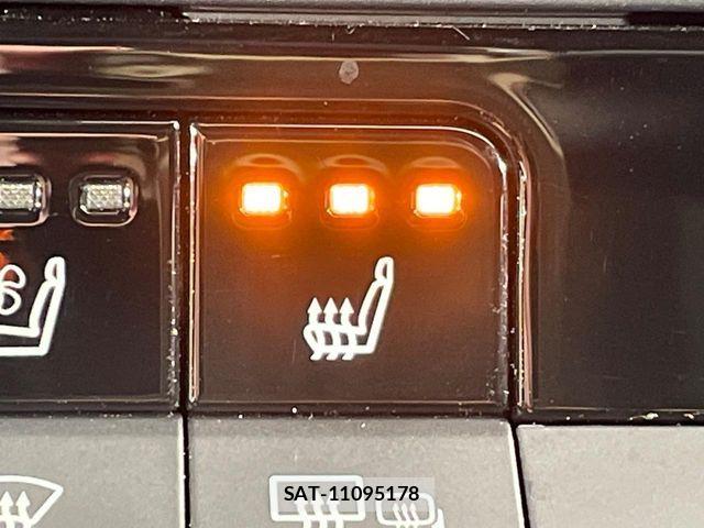 Toyota Crown Crossover 2023-11 8244898-6
