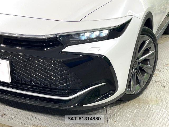 Toyota Crown Crossover 2023-09 8244891-11