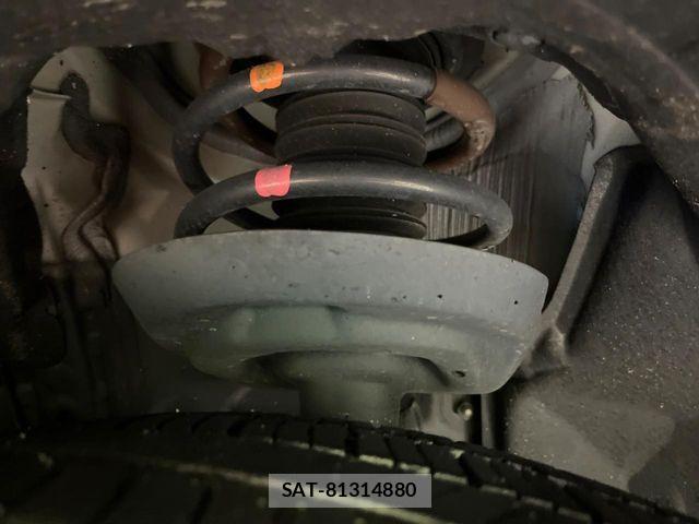 Toyota Crown Crossover 2023-09 8244891-19