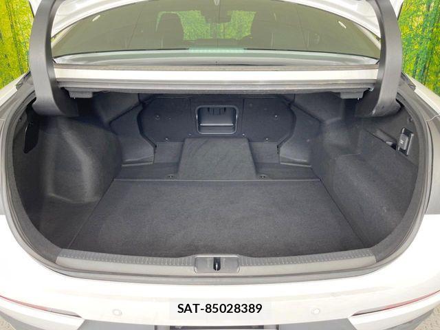 Toyota Crown Crossover 2023-01 8244895-9
