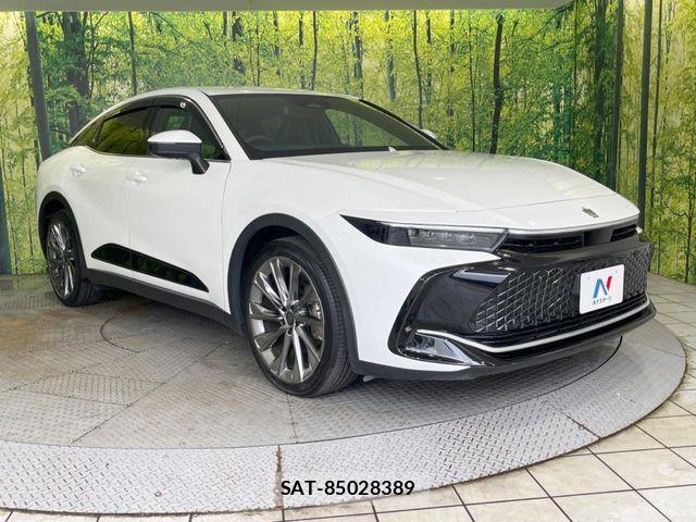 Toyota Crown Crossover 2023-01 8244895-15