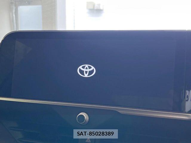 Toyota Crown Crossover 2023-01 8244895-2