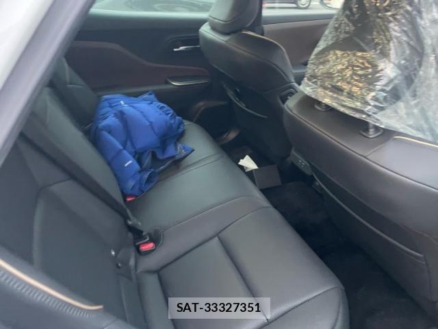Toyota Crown Crossover 2023-10 8313855-13