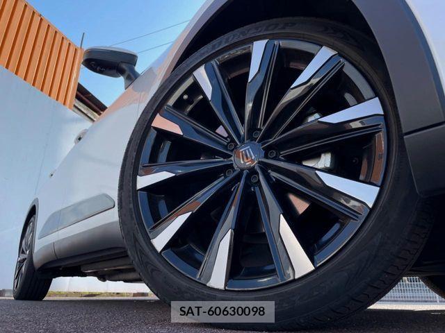 Toyota Crown Crossover 2023-01 8313839-11