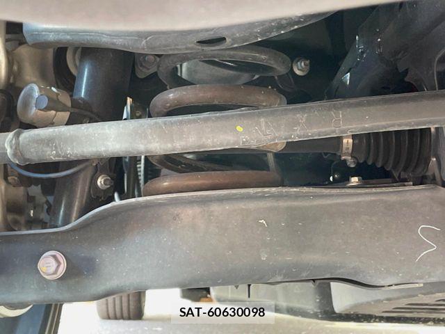 Toyota Crown Crossover 2023-01 8313839-18
