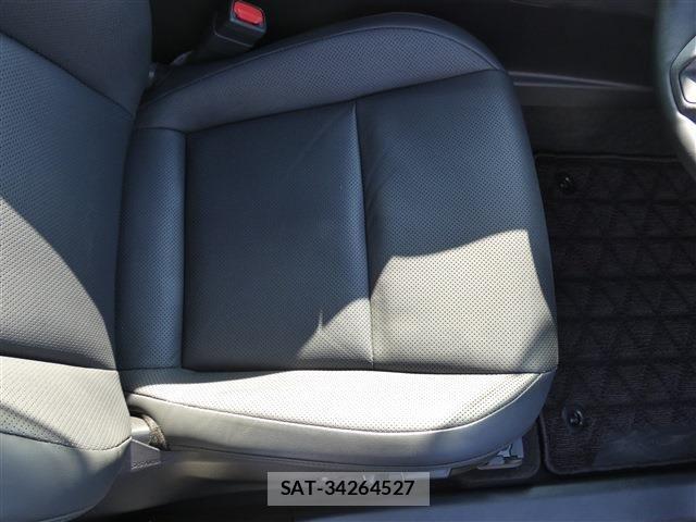 Toyota Crown Crossover 2023-10 8313840-25