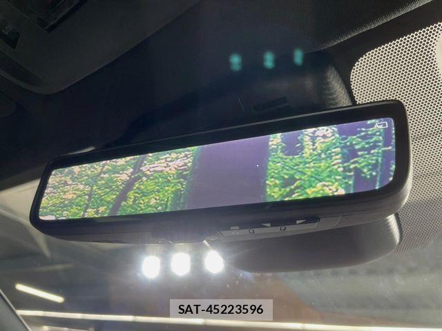 Toyota Crown Crossover 2023-01 8313838-7