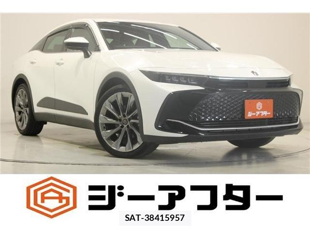 Toyota Crown Crossover 2023-03 8313856-0