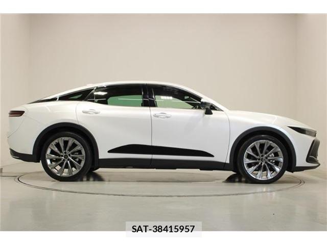 Toyota Crown Crossover 2023-03 8313856-12