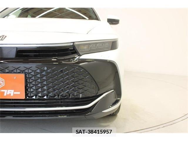 Toyota Crown Crossover 2023-03 8313856-13