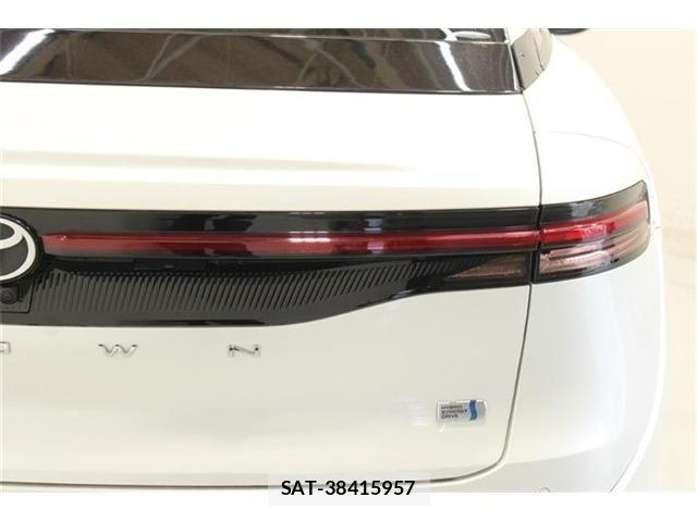 Toyota Crown Crossover 2023-03 8313856-17