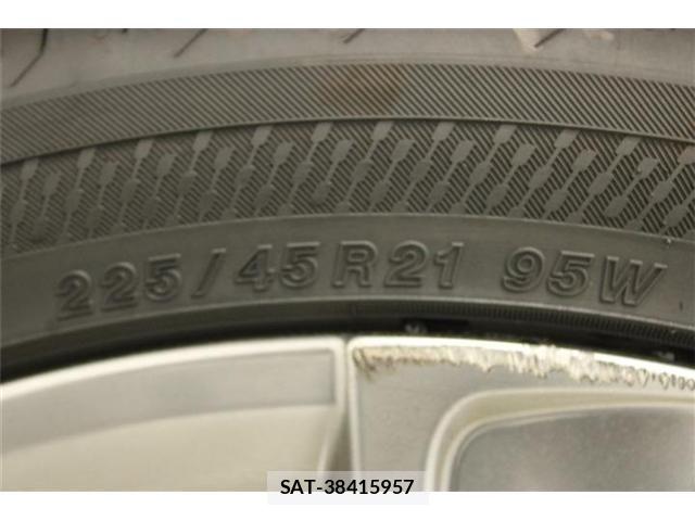 Toyota Crown Crossover 2023-03 8313856-26