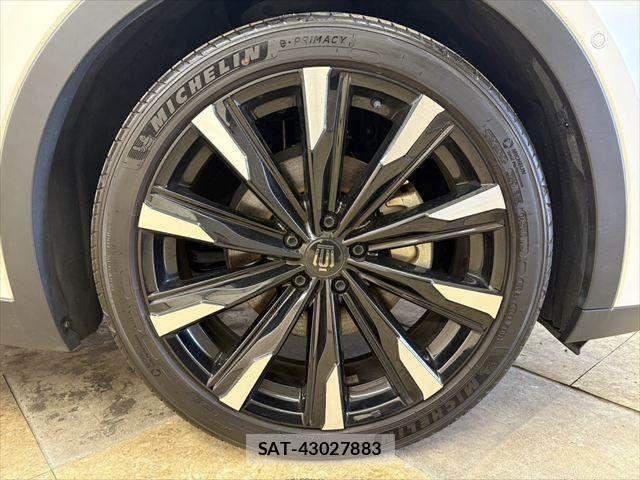 Toyota Crown Crossover 2023-01 8313842-11