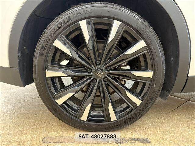 Toyota Crown Crossover 2023-01 8313842-22