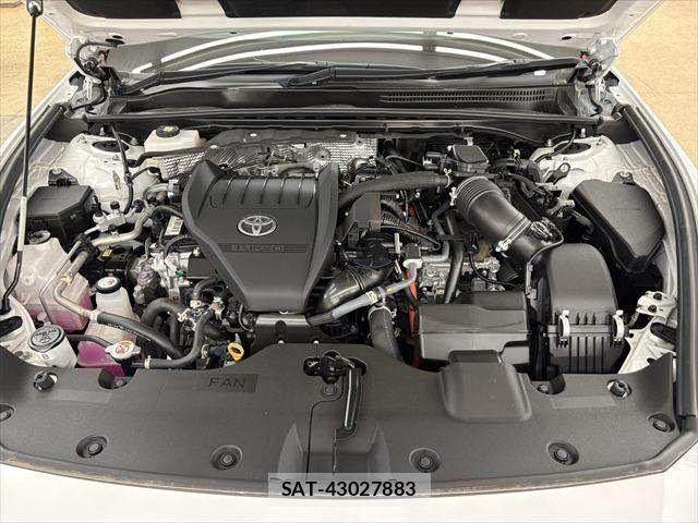 Toyota Crown Crossover 2023-01 8313842-26