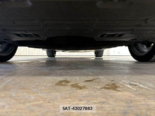 Toyota Crown Crossover 2023-01 8313842-27