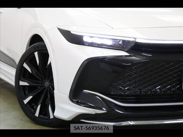 Toyota Crown Crossover 2023-01 8313837-22