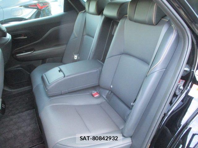 Toyota Crown Crossover 2025-08 8313836-12