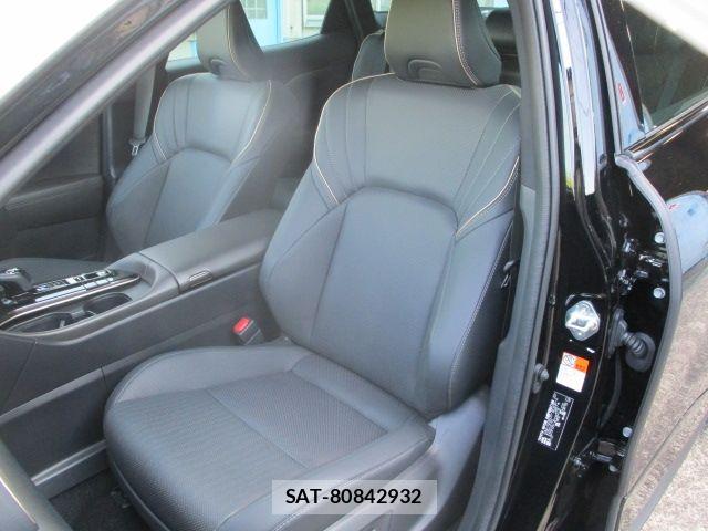 Toyota Crown Crossover 2025-08 8313836-14