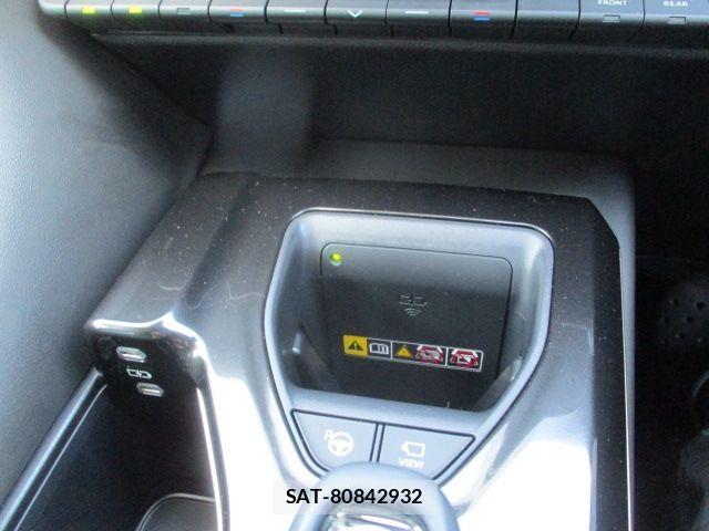 Toyota Crown Crossover 2025-08 8313836-24