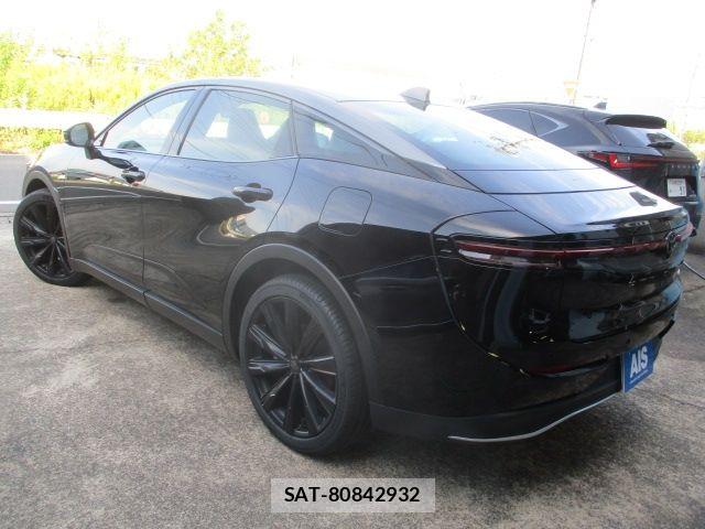 Toyota Crown Crossover 2025-08 8313836-2