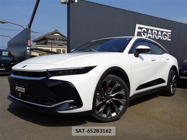 Toyota Crown Crossover 2023-10 8313841-0