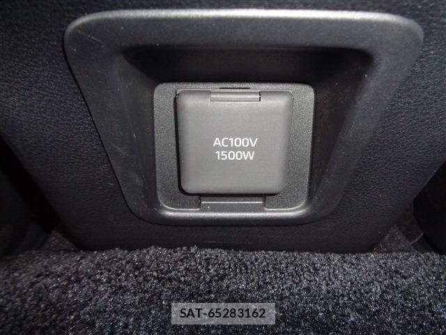 Toyota Crown Crossover 2023-10 8313841-14