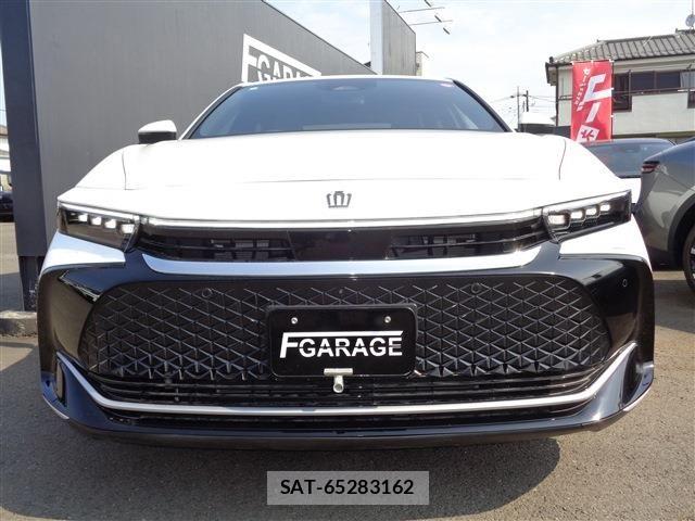 Toyota Crown Crossover 2023-10 8313841-1