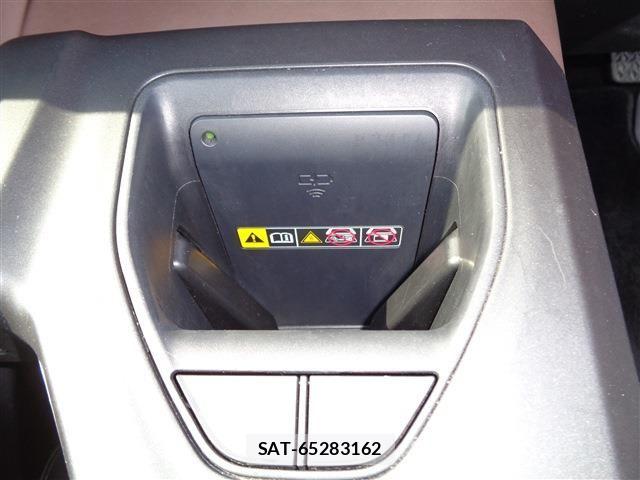 Toyota Crown Crossover 2023-10 8313841-25