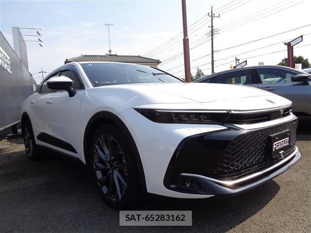 Toyota Crown Crossover 2023-10 8313841-2